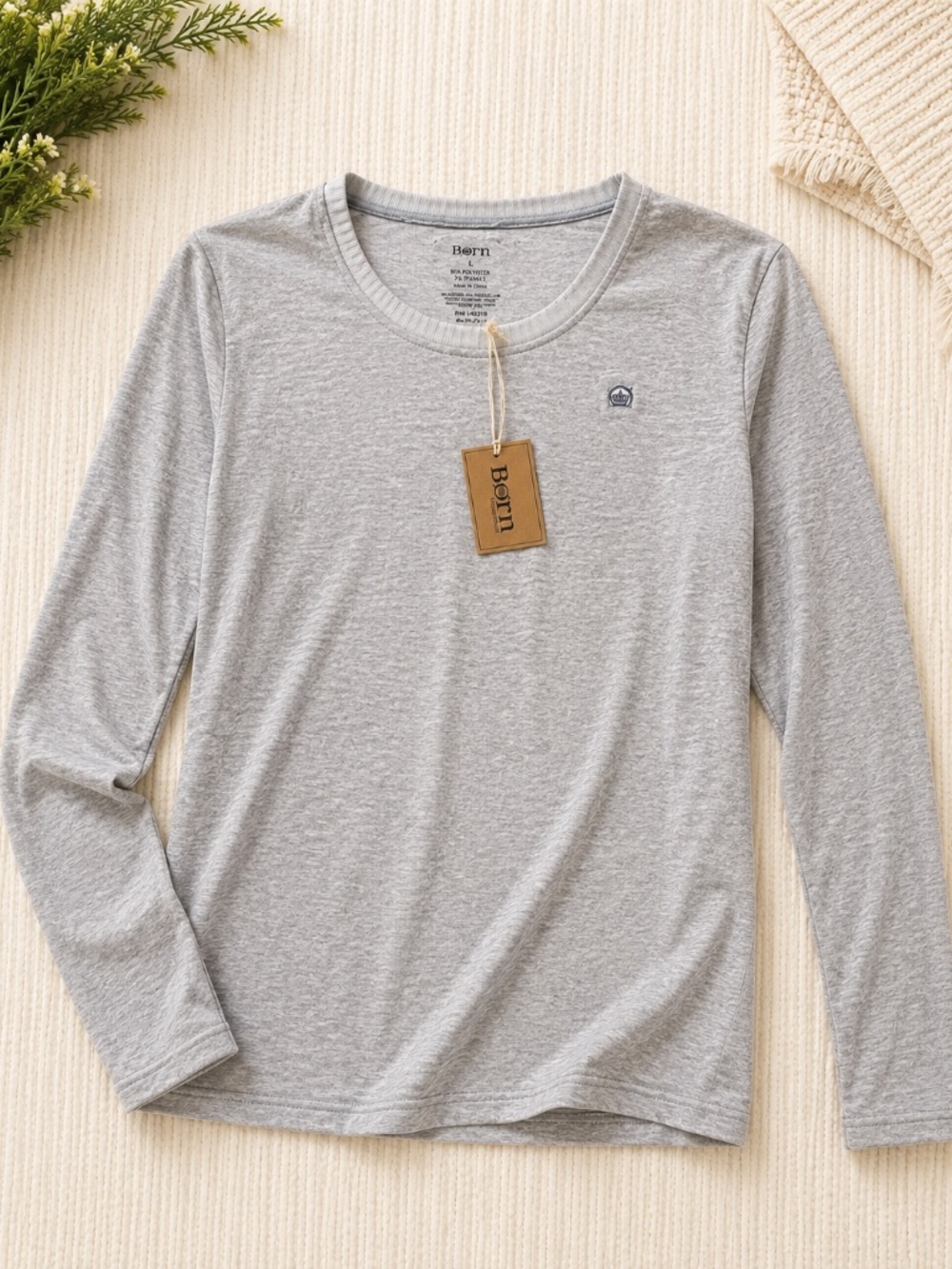 Born Women’s Sleepwear Long Sleeve Top – Gray – Size Large – New With Tags